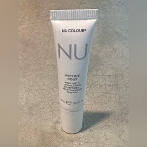 Peptide Pout - White